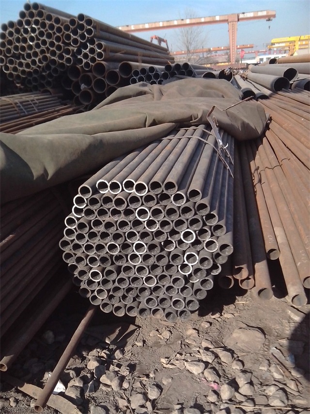 鹤壁小口径精密无缝钢管