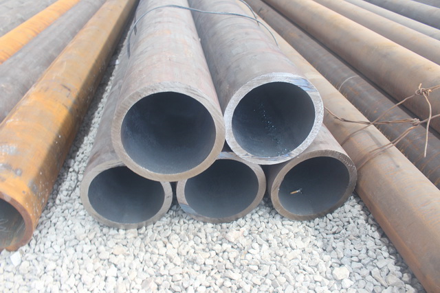 鹤壁大口径壁厚无缝钢管