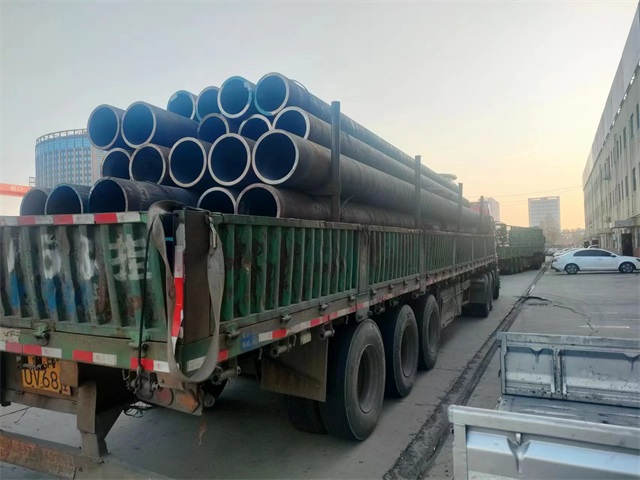 鹤壁45#结构无缝钢管