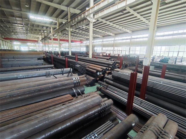 鹤壁15CrMoG高压锅炉用无缝钢管